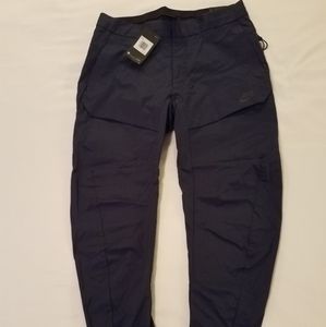 Nike cargo dress pants
